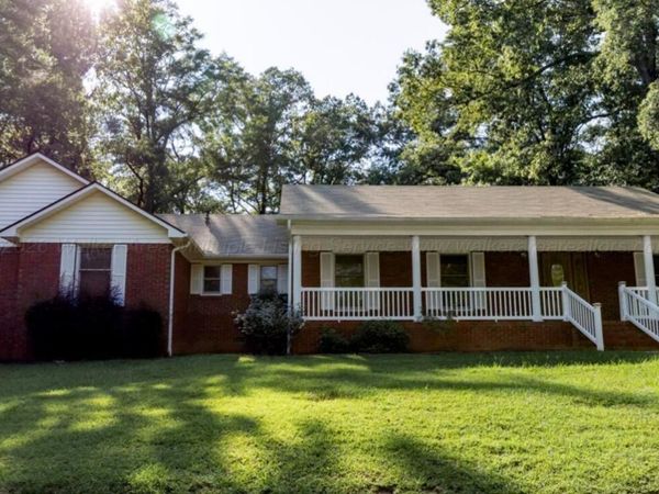 2252 SW GORDO Rd, Fayette, AL 35555