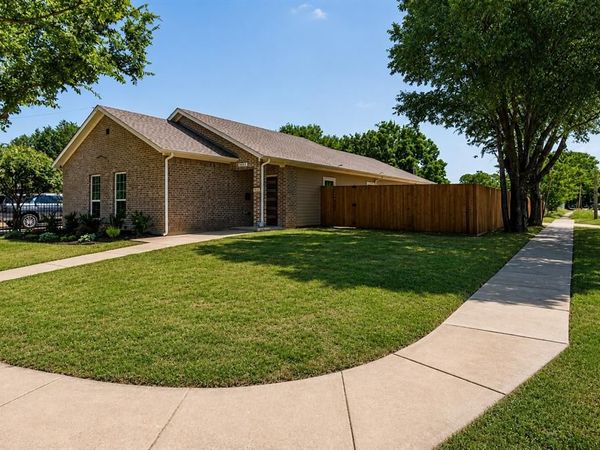 3402 Crossman Avenue, Dallas, TX 75212