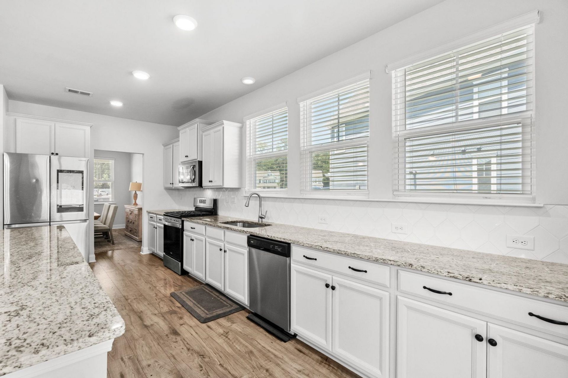 4008 Dewberry Ln.  Photo 11