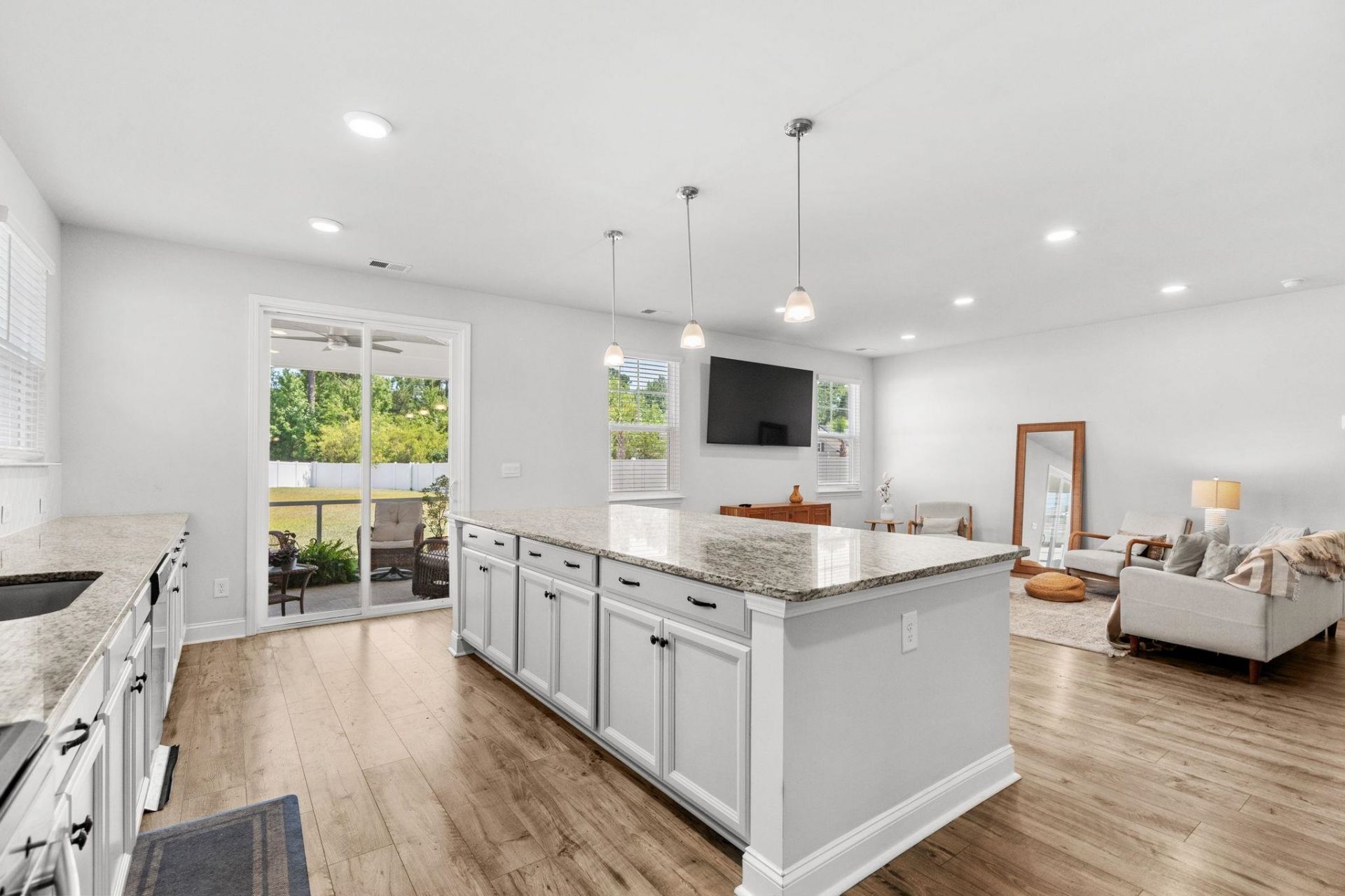 4008 Dewberry Ln.  Photo 13