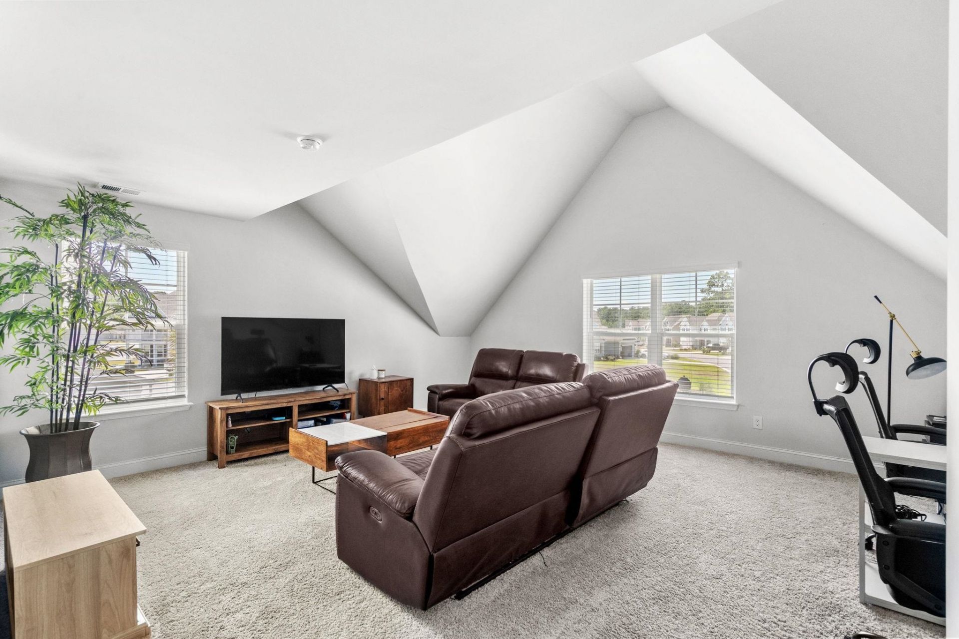 4008 Dewberry Ln.  Photo 25