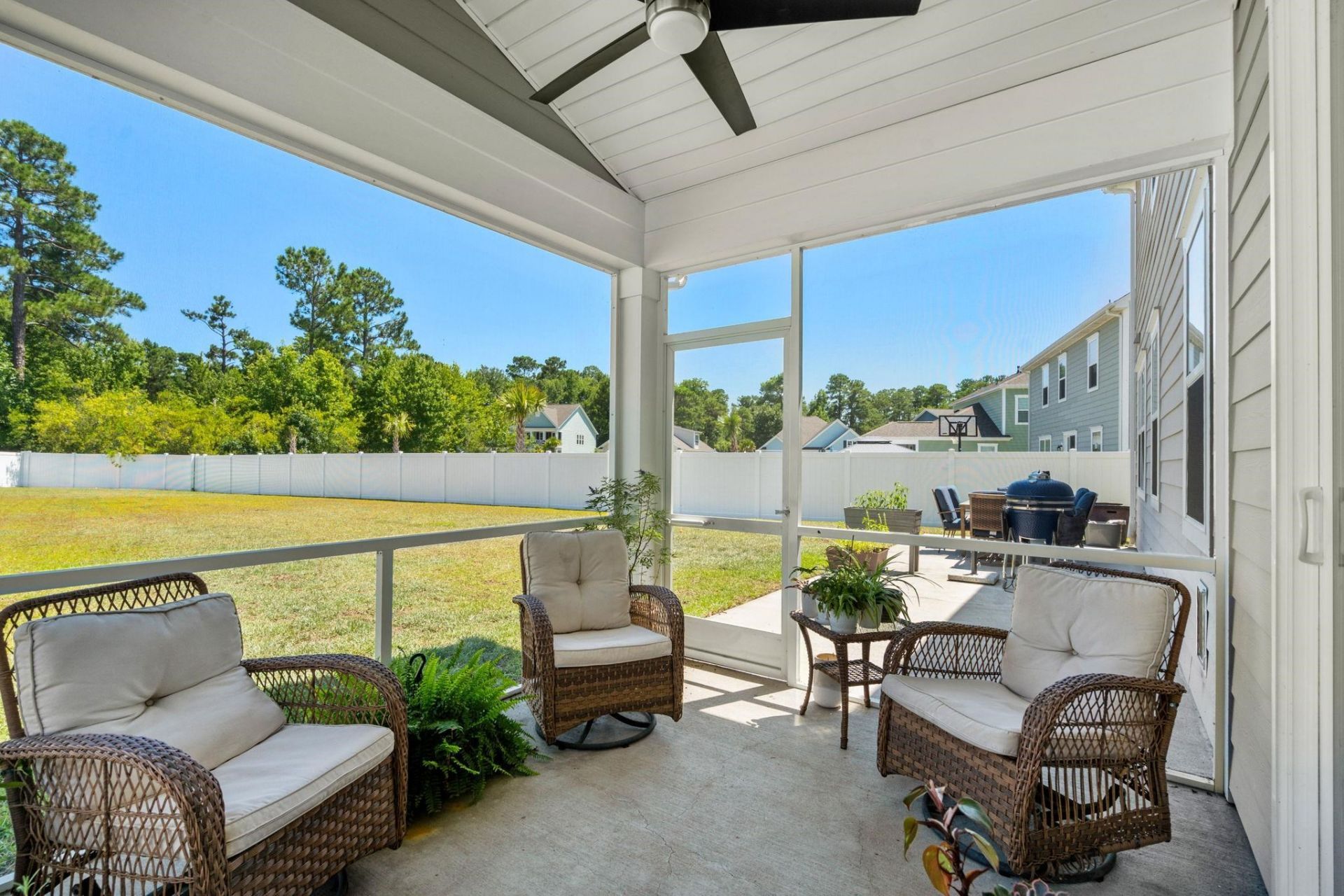4008 Dewberry Ln.  Photo 29