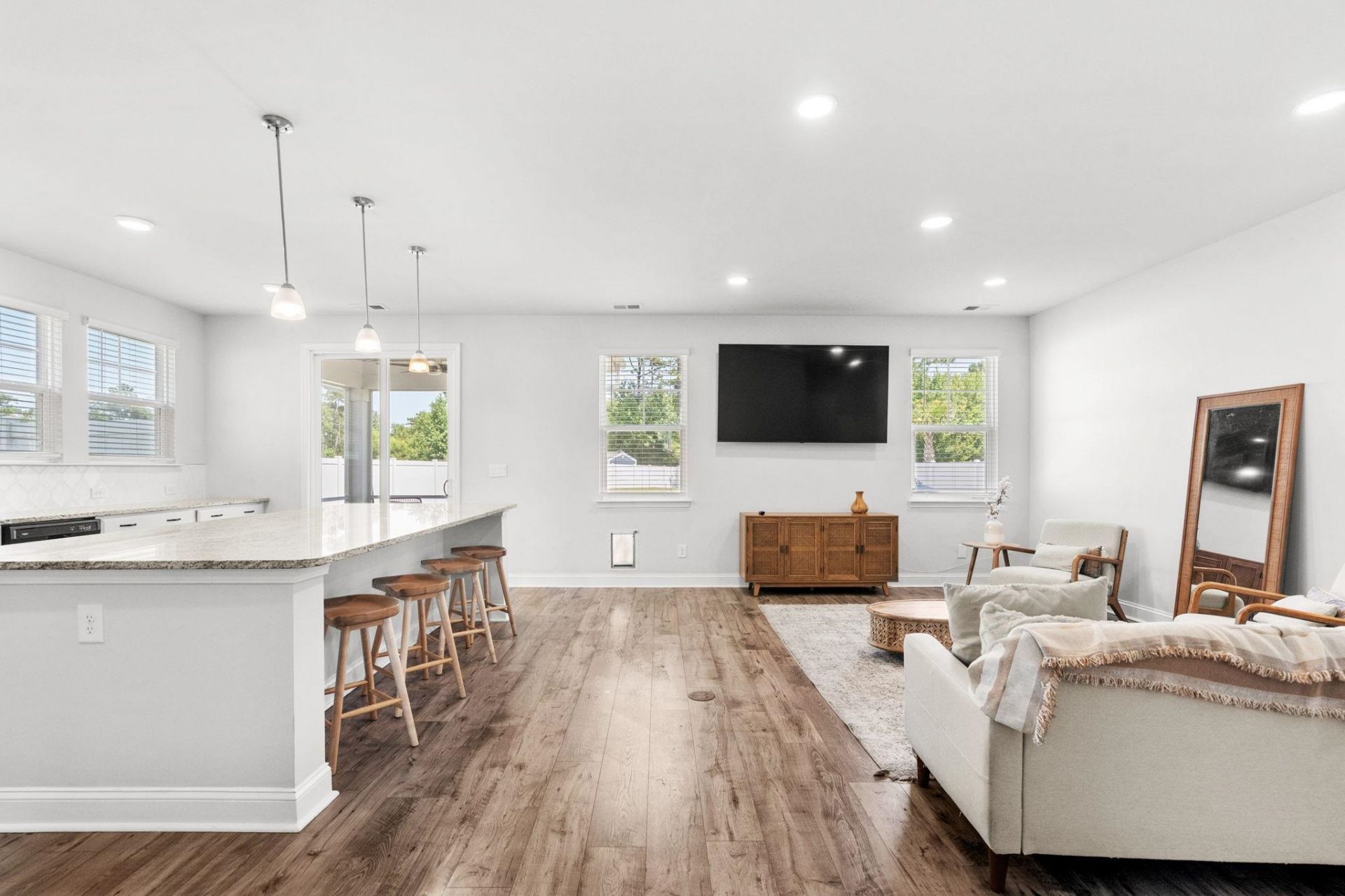 4008 Dewberry Ln.  Photo 7