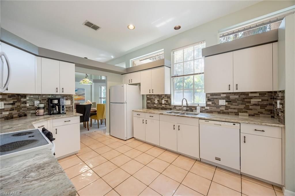 2656 River Reach Dr , Naples, FL 34104 Photo