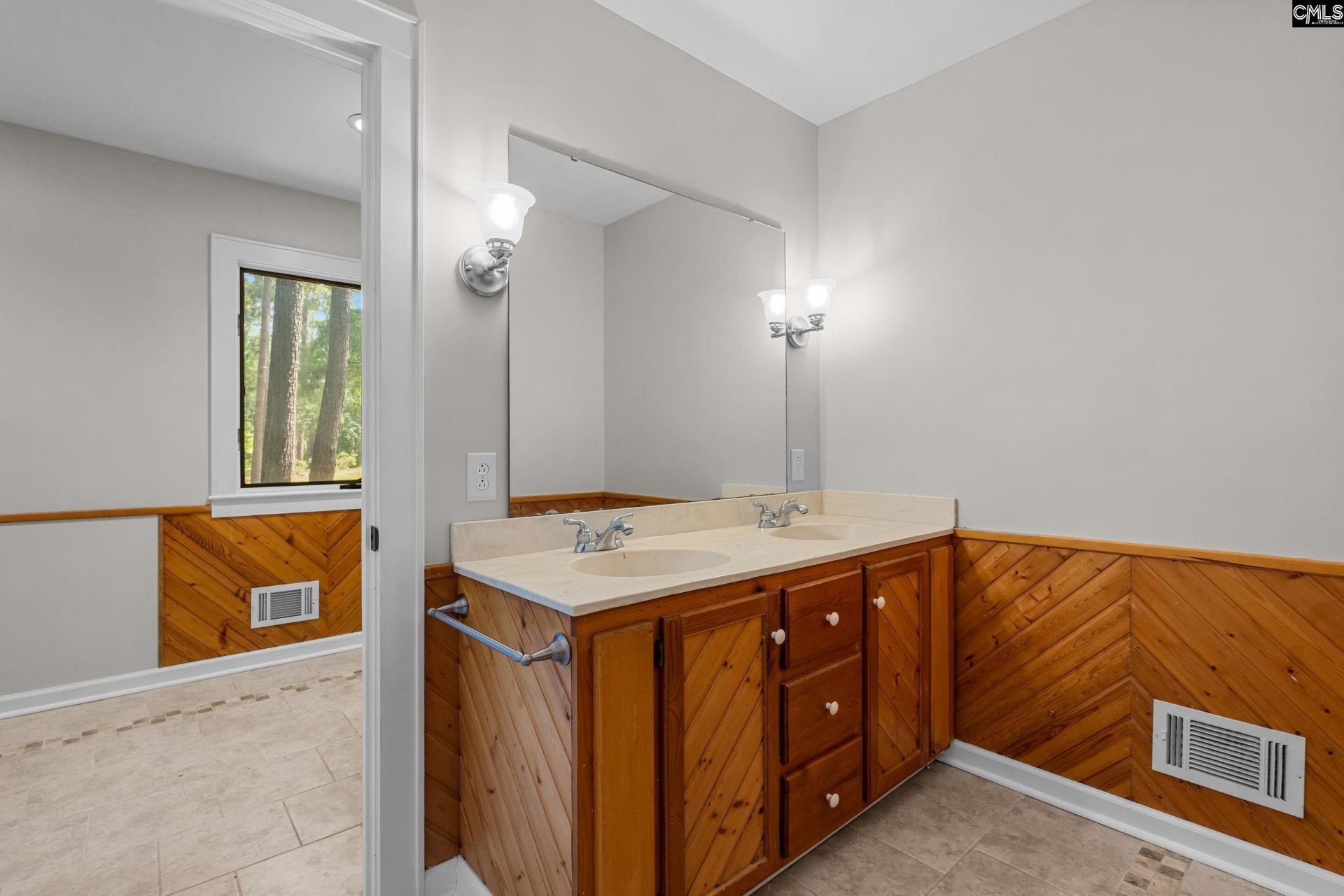 1656 West Drive Photo 21