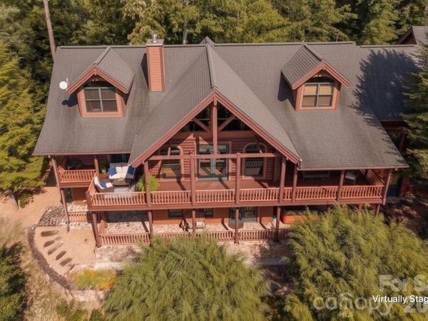 925 Appalachian Way, Bryson City, NC 28713