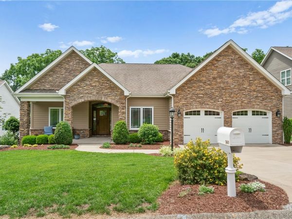 3669 Blue Sage Ct, Export, PA 15632