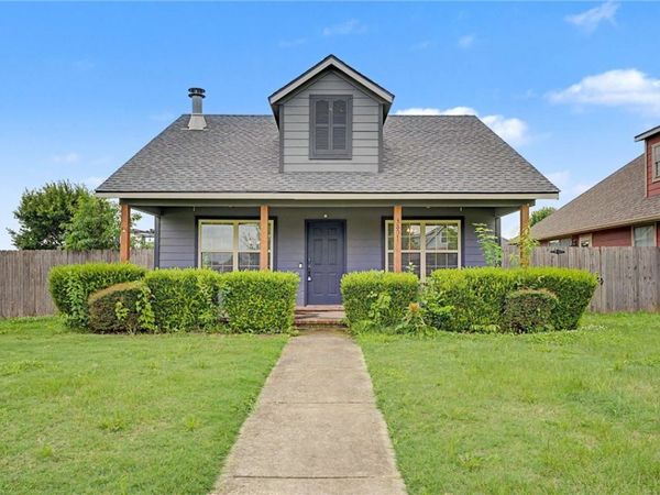 3801 Gibson Avenue, Bentonville, AR 72712