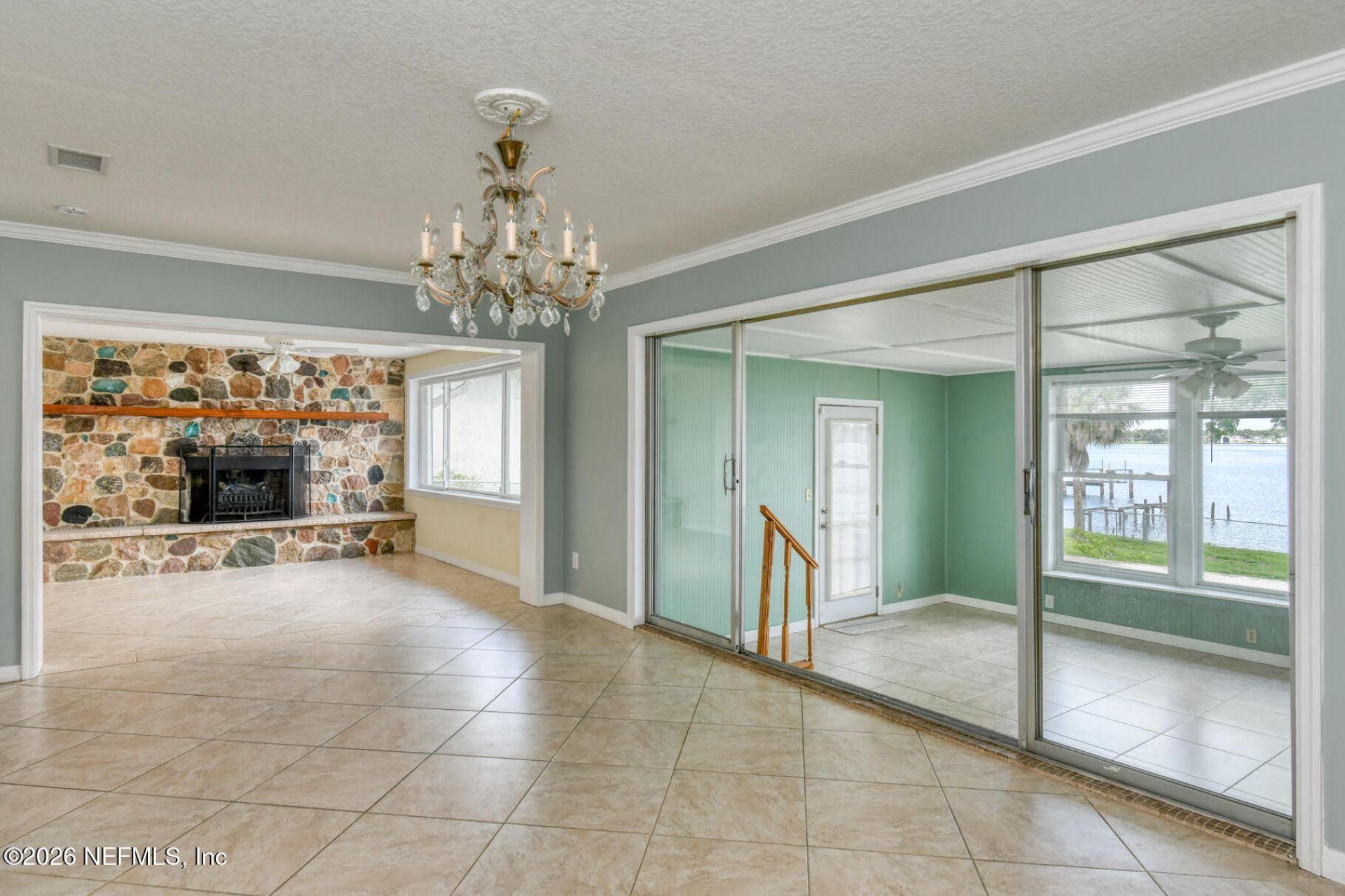 115 Sunset Point Road, East Palatka, FL 32131 Photo