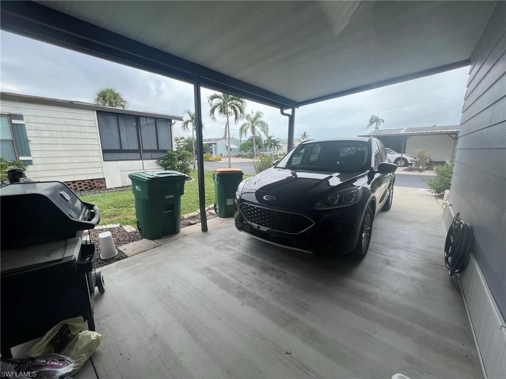 7 Oceans Blvd, Unit 7, Naples, FL 34104 Photo