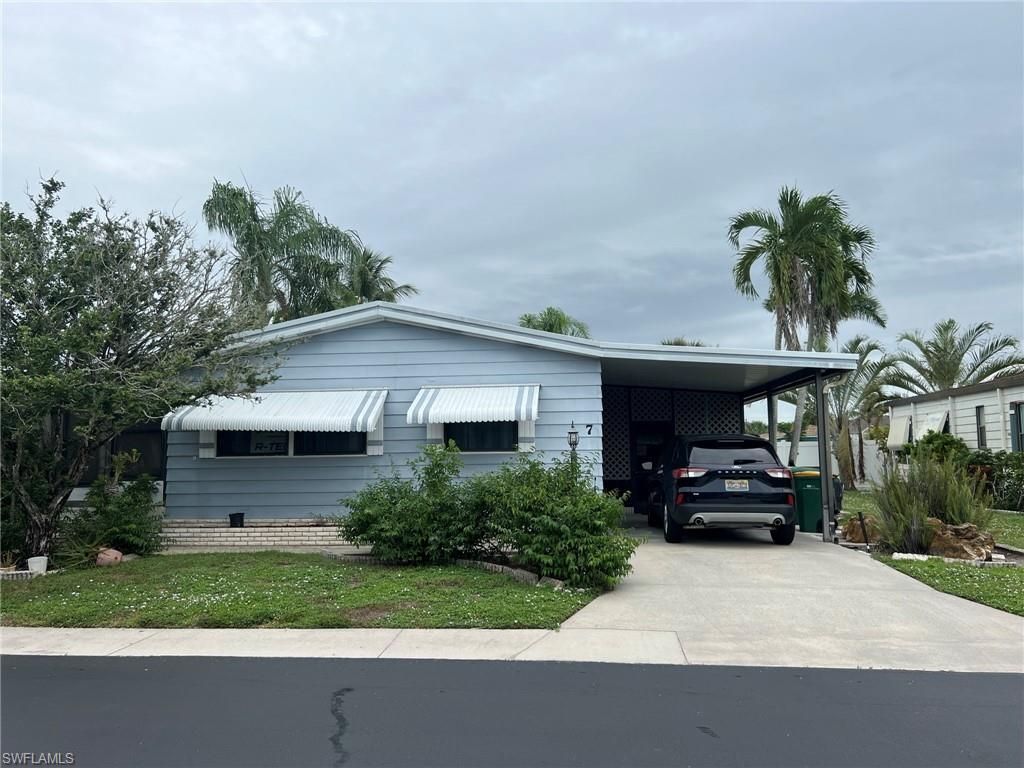 7 Oceans Blvd, Unit 7, Naples, FL 34104 Photo