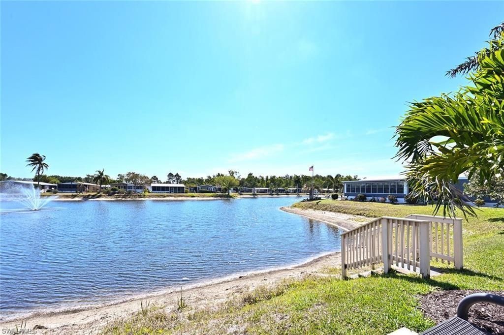 7 Oceans Blvd, Unit 7, Naples, FL 34104 Photo