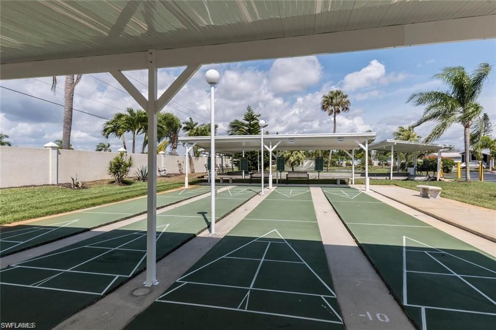 7 Oceans Blvd, Unit 7, Naples, FL 34104 Photo