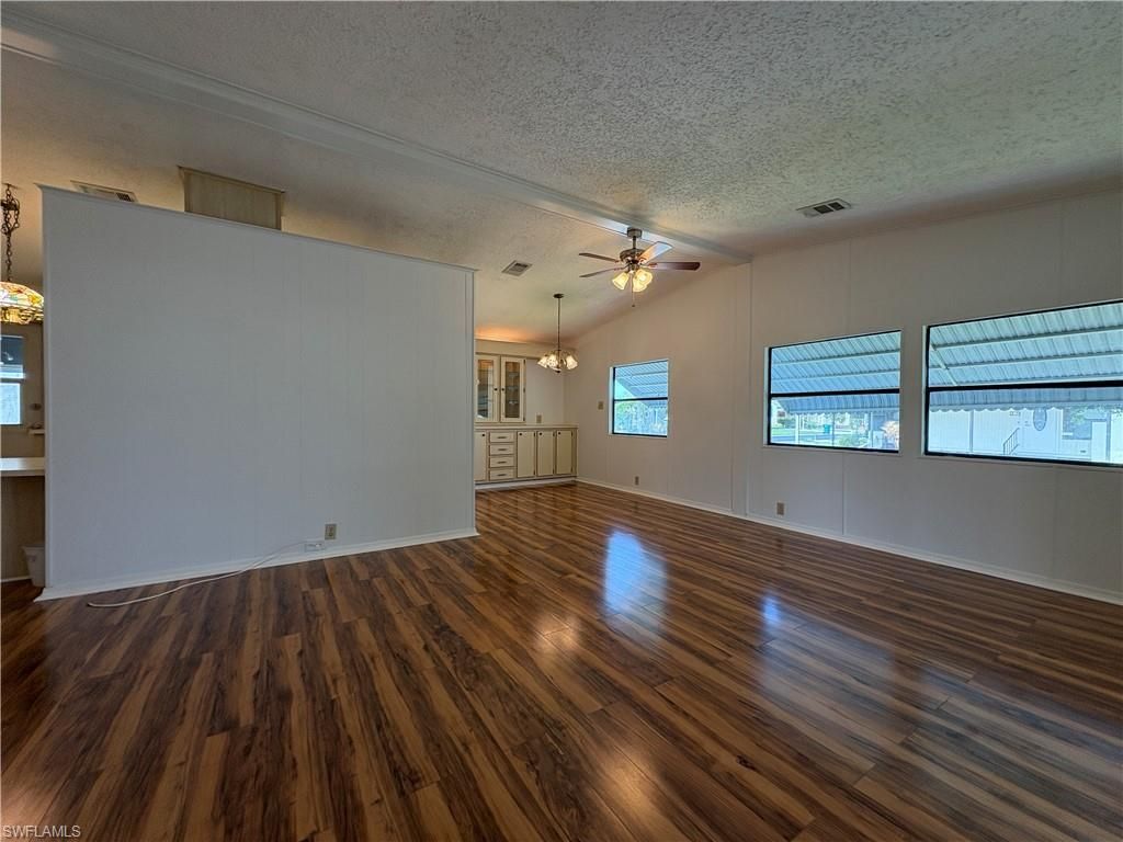 7 Oceans Blvd, Unit 7, Naples, FL 34104 Photo