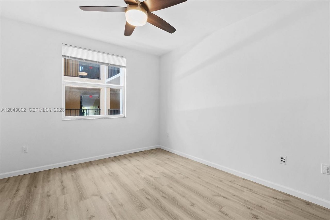 17145 N Bay Rd, Unit 4303, Sunny Isles Beach, FL 33160 Photo