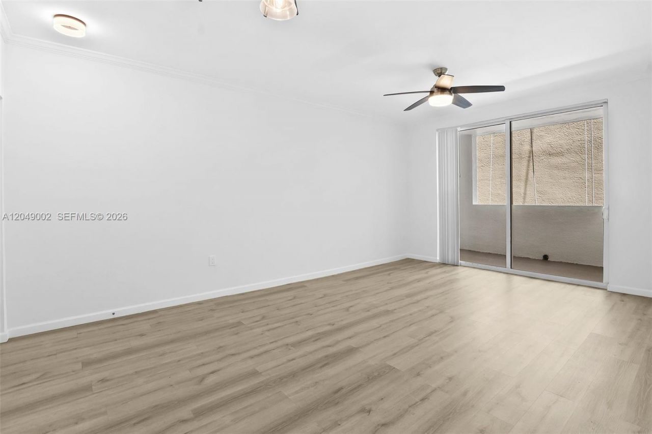 17145 N Bay Rd, Unit 4303, Sunny Isles Beach, FL 33160 Photo