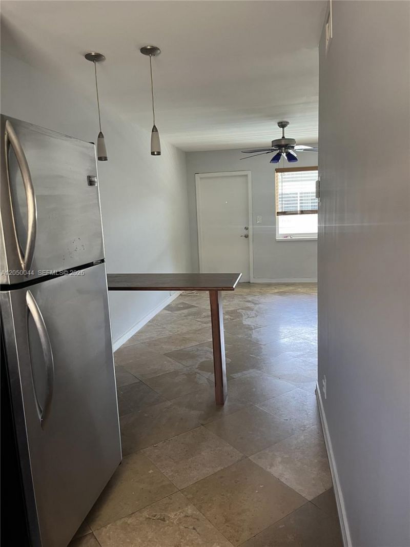 1000 SE 15th St , Unit 205, Fort Lauderdale, FL 33316 Photo