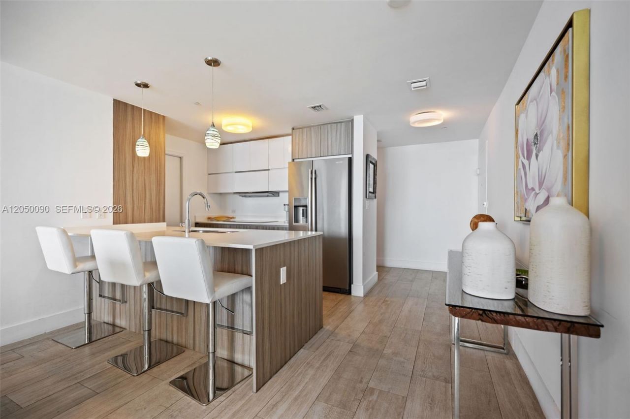 600 NE 27th St , Unit 1402, Miami, FL 33137 Photo