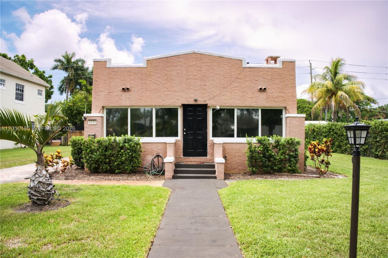 1624-1630 Jackson St , Hollywood, FL 33020 Photo