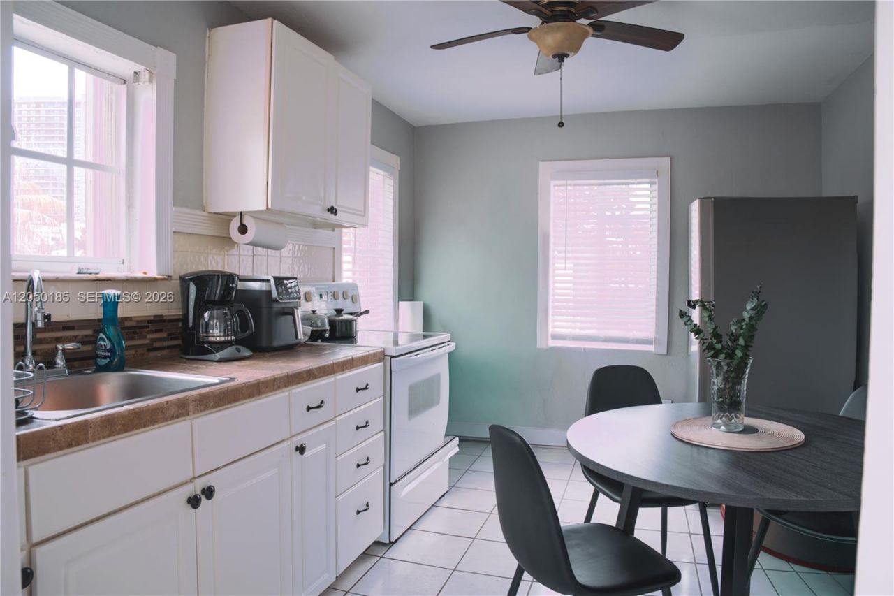 1624-1630 Jackson St , Hollywood, FL 33020 Photo