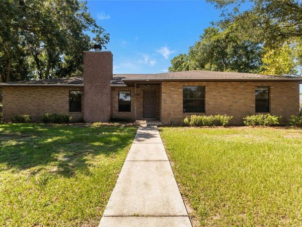 2417 ROSLYN LANE , LAKELAND, FL 33812