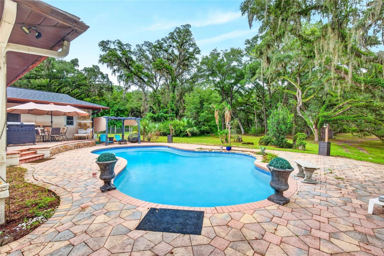 11795 SW Highway 484, Dunnellon, FL 34432 Photo