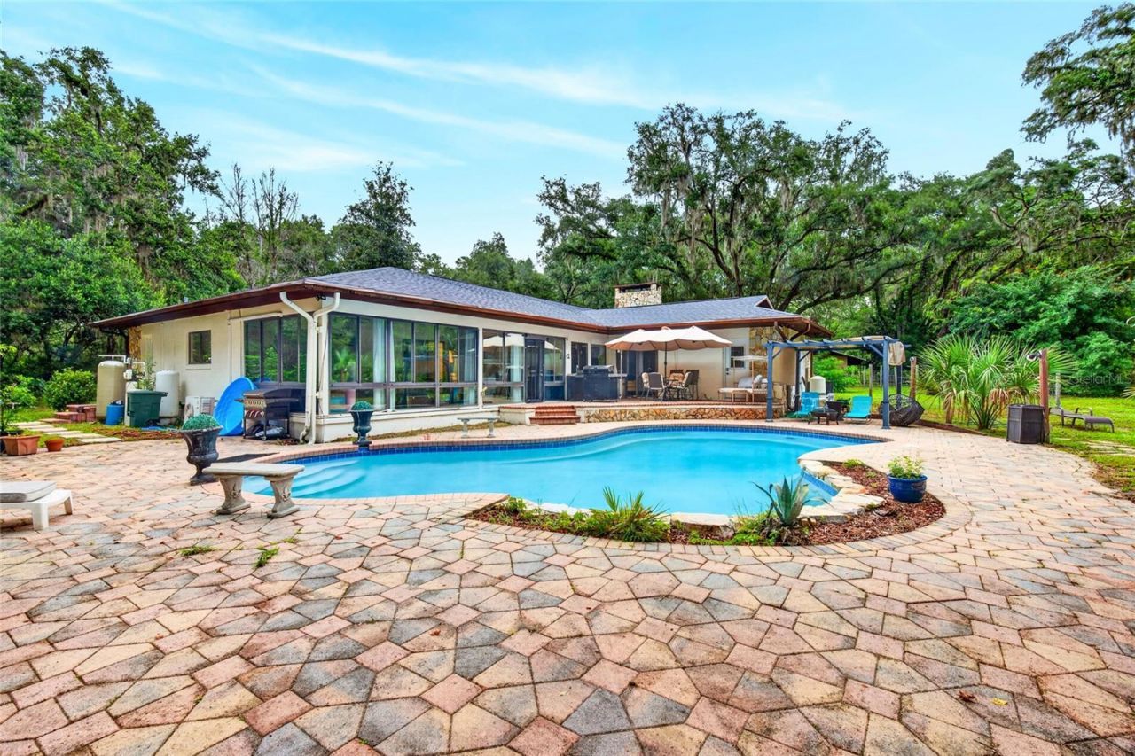 11795 SW Highway 484, Dunnellon, FL 34432 Photo