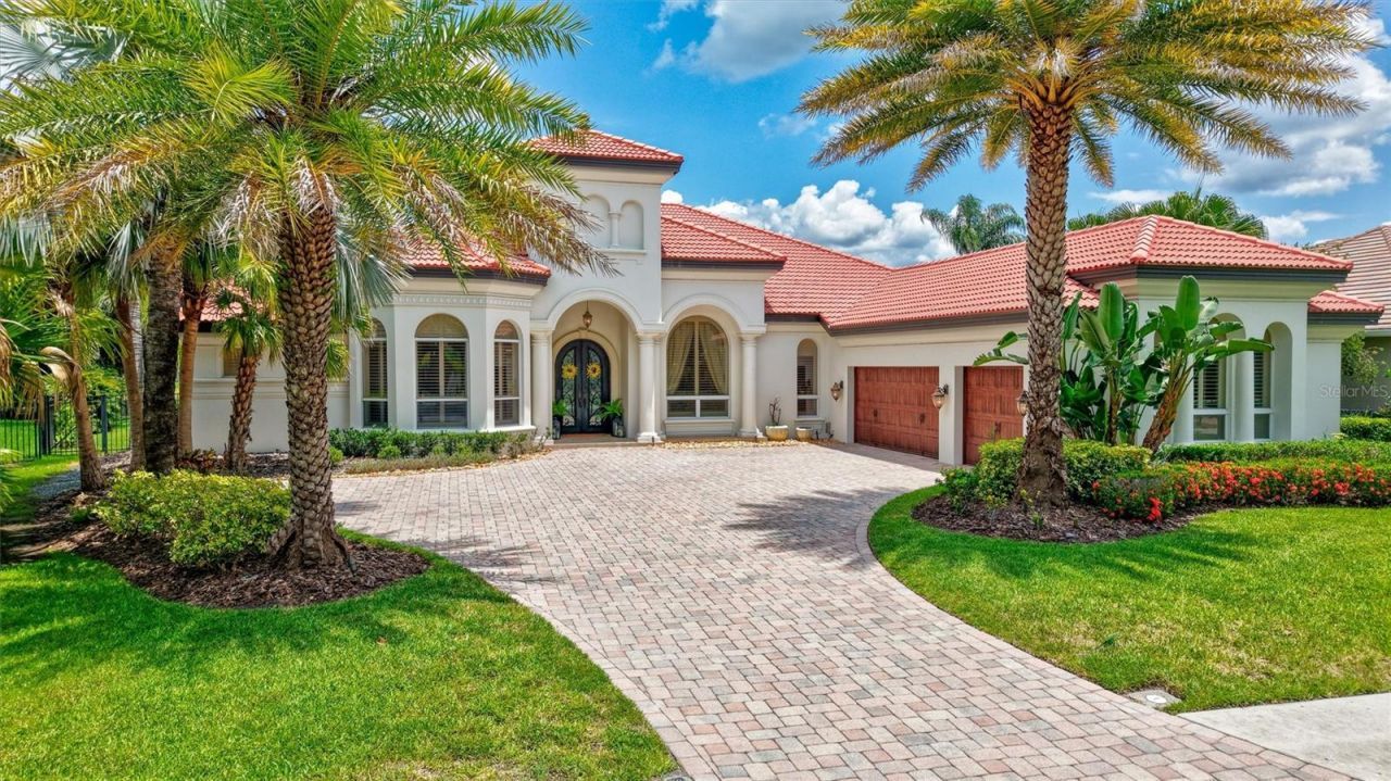 14742 Waterchase Boulevard, Tampa, FL 33626 Photo