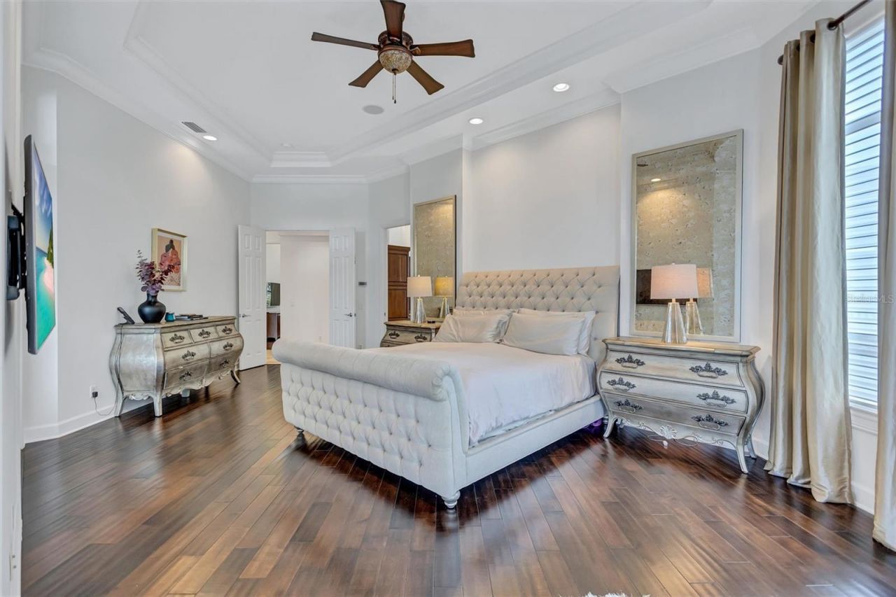 14742 Waterchase Boulevard, Tampa, FL 33626 Photo