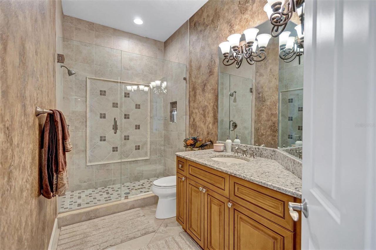 14742 Waterchase Boulevard, Tampa, FL 33626 Photo