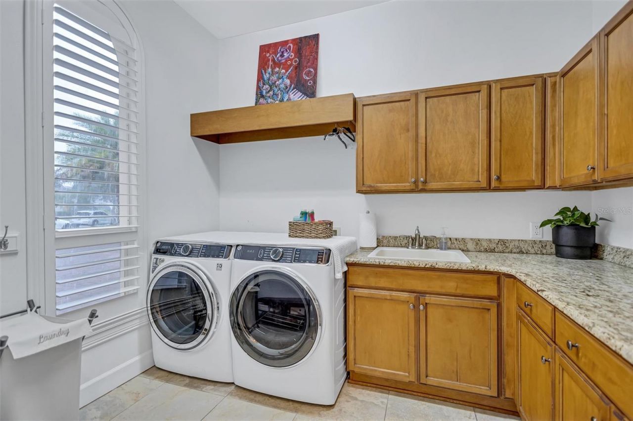 14742 Waterchase Boulevard, Tampa, FL 33626 Photo
