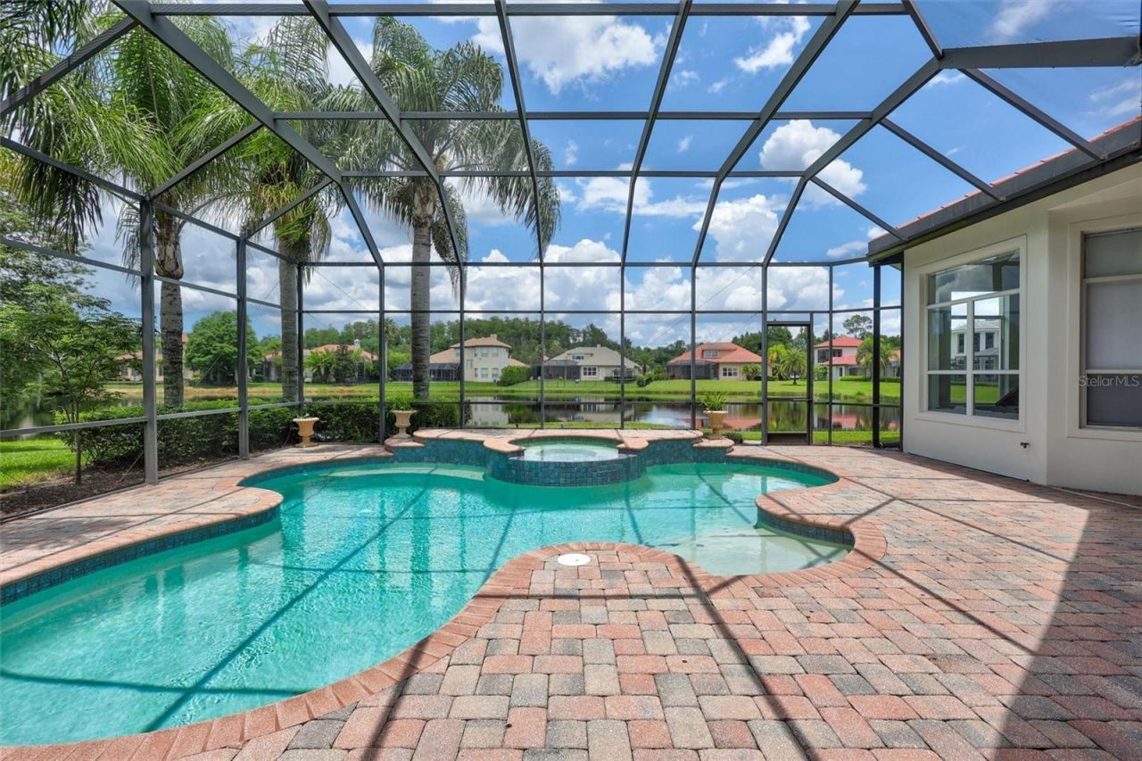 14742 Waterchase Boulevard, Tampa, FL 33626 Photo