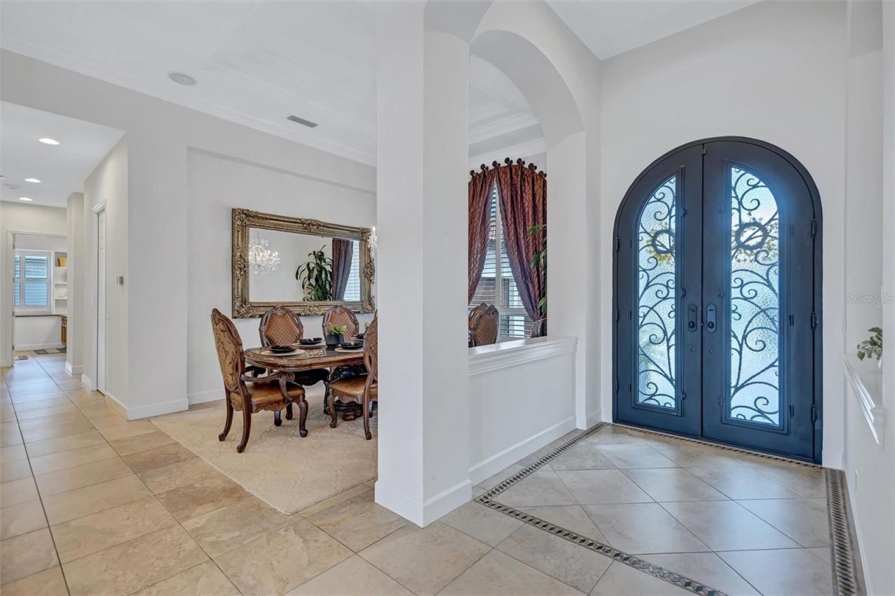 14742 Waterchase Boulevard, Tampa, FL 33626 Photo