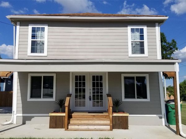409 S Main ST, Taylor, TX 76574