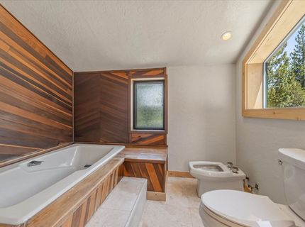 11457 Baden Road , Truckee, CA 96161 Photo
