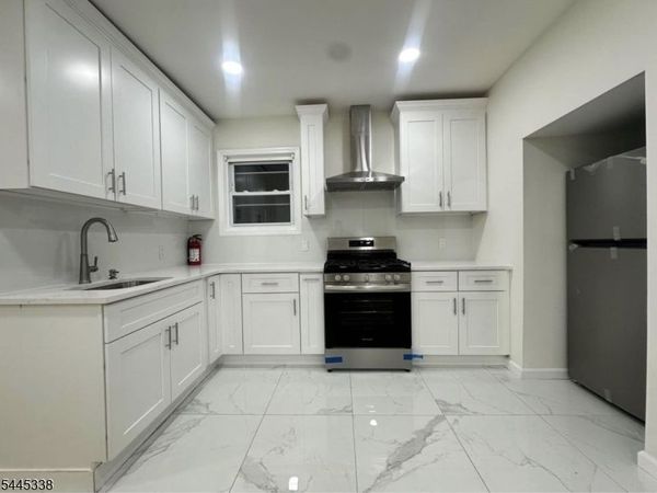 7 Circle Ave, Unit 2, Paterson, NJ 07522