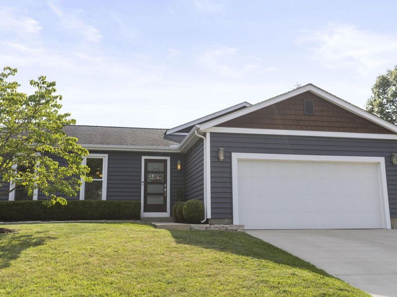 5497 Shannon Heights Boulevard, Dublin, OH 43016 Photo 5