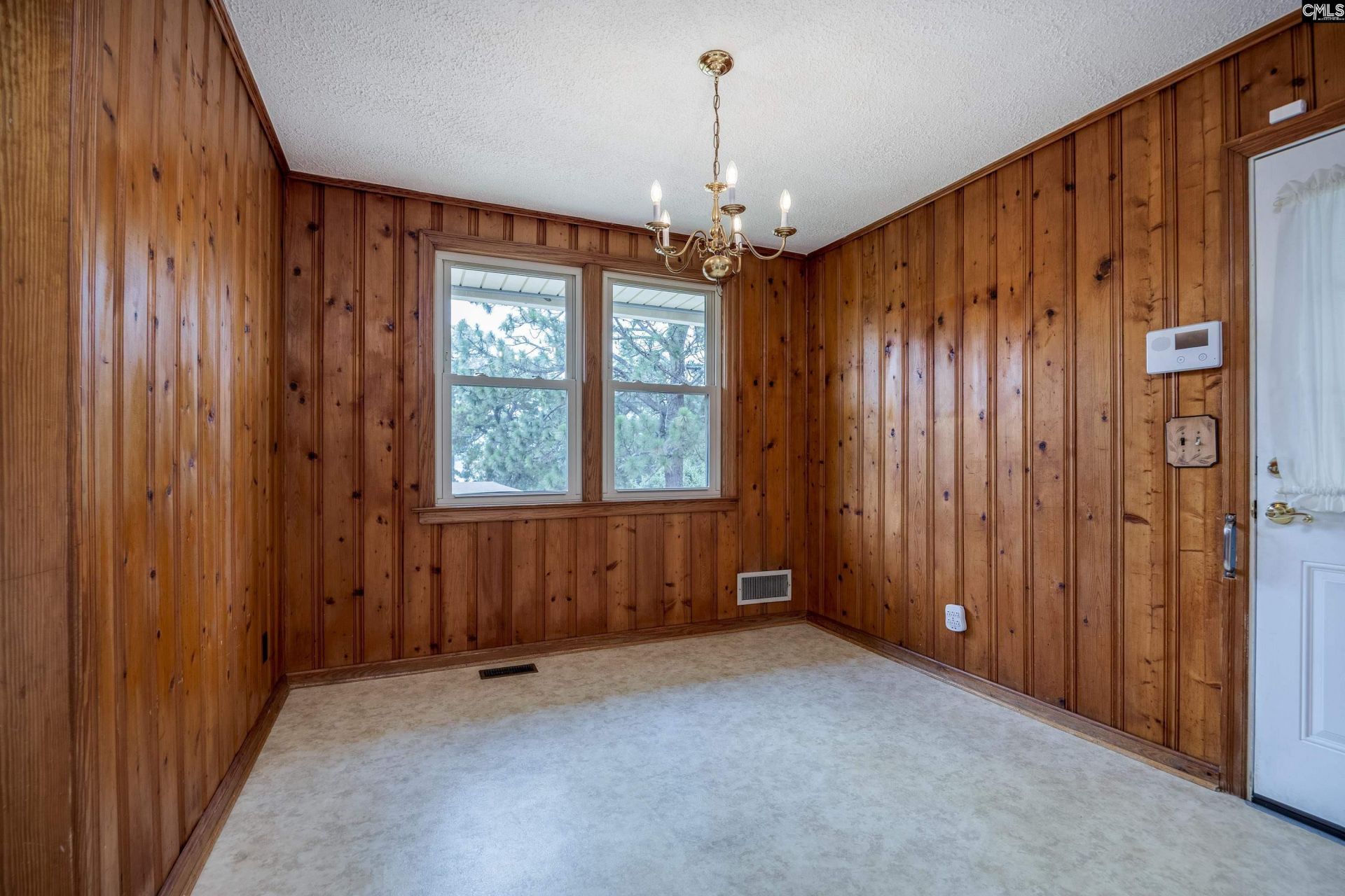 7527 Claudia Drive  Photo 11