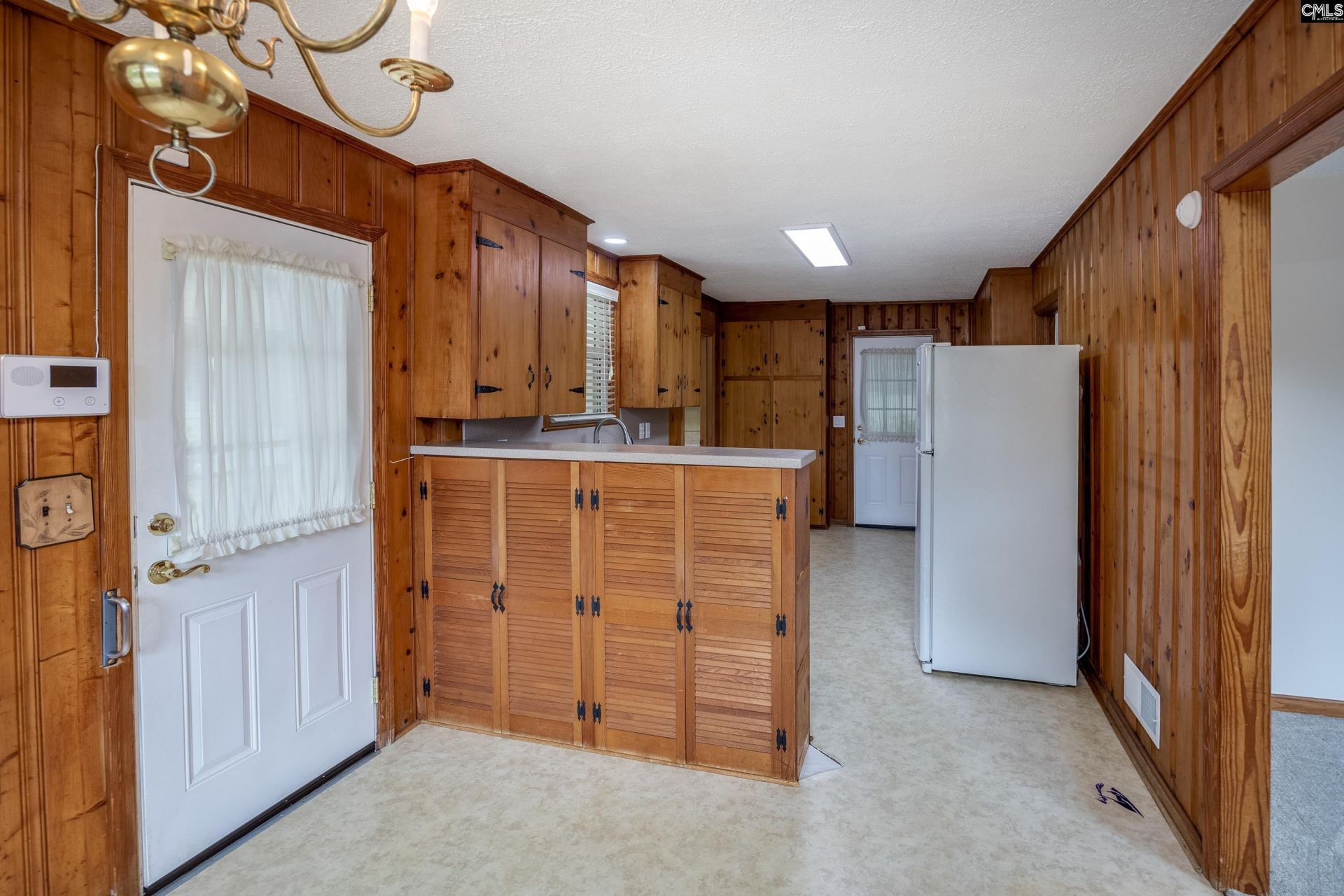 7527 Claudia Drive  Photo 14