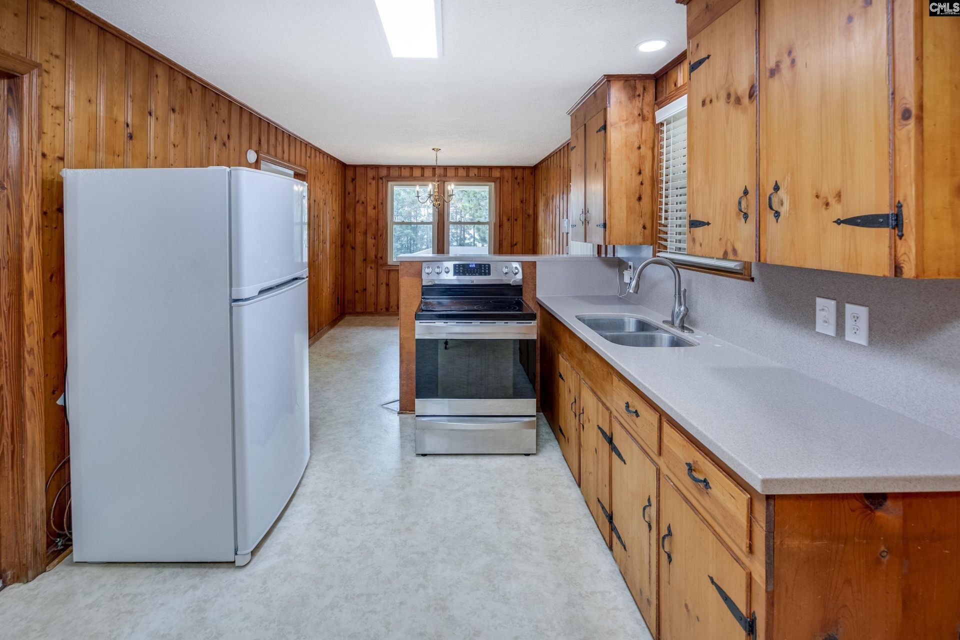 7527 Claudia Drive  Photo 15