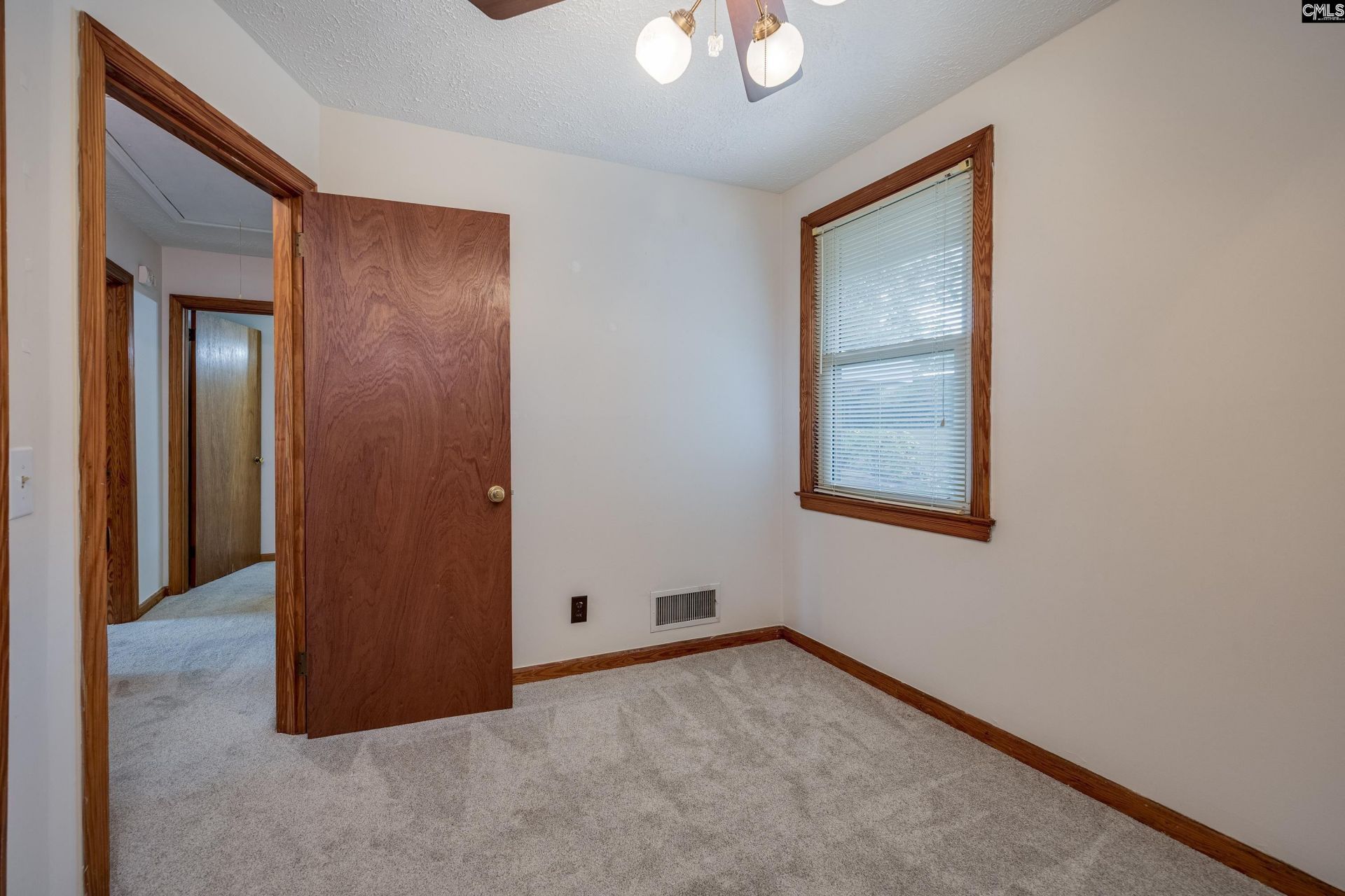 7527 Claudia Drive  Photo 27