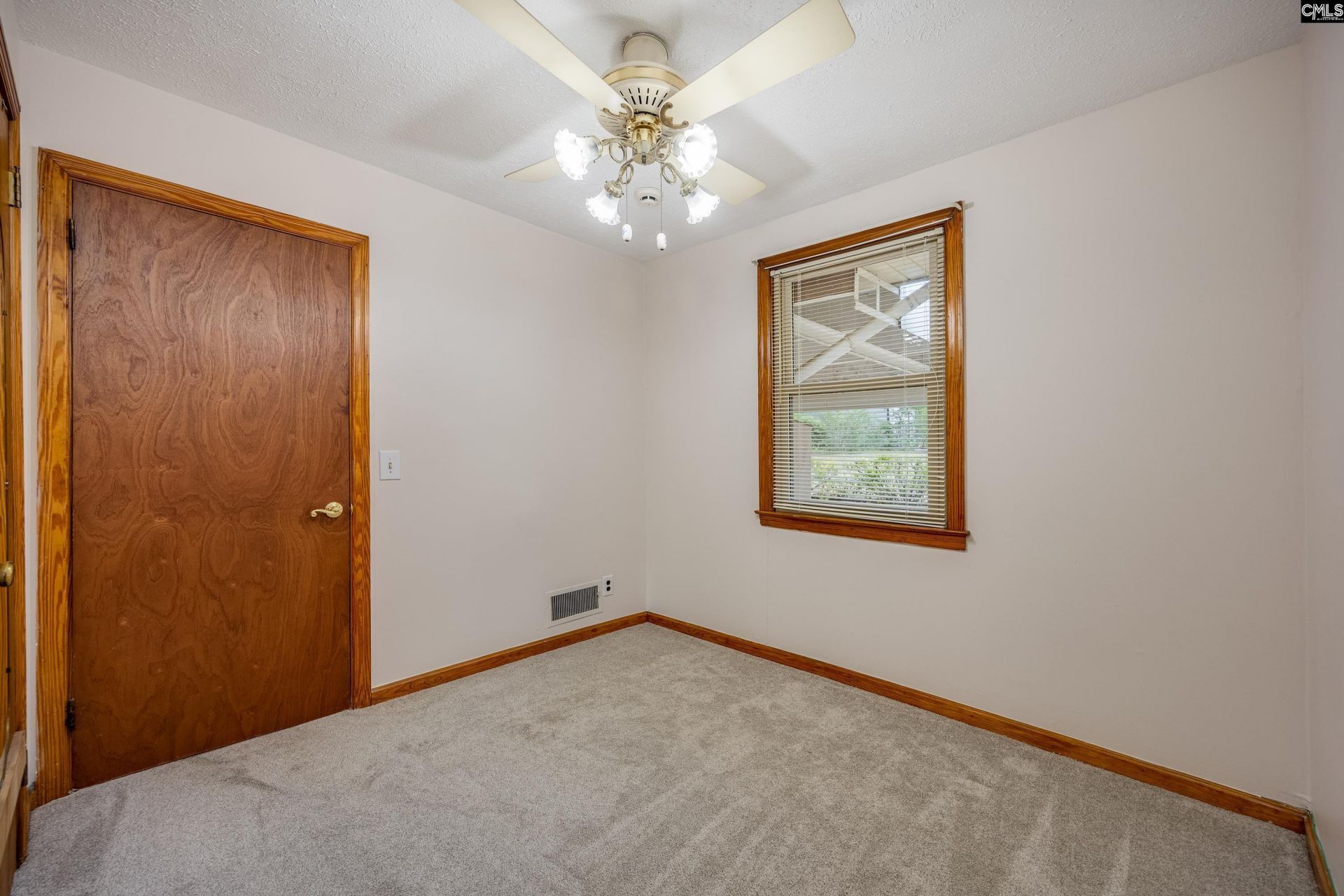 7527 Claudia Drive  Photo 29