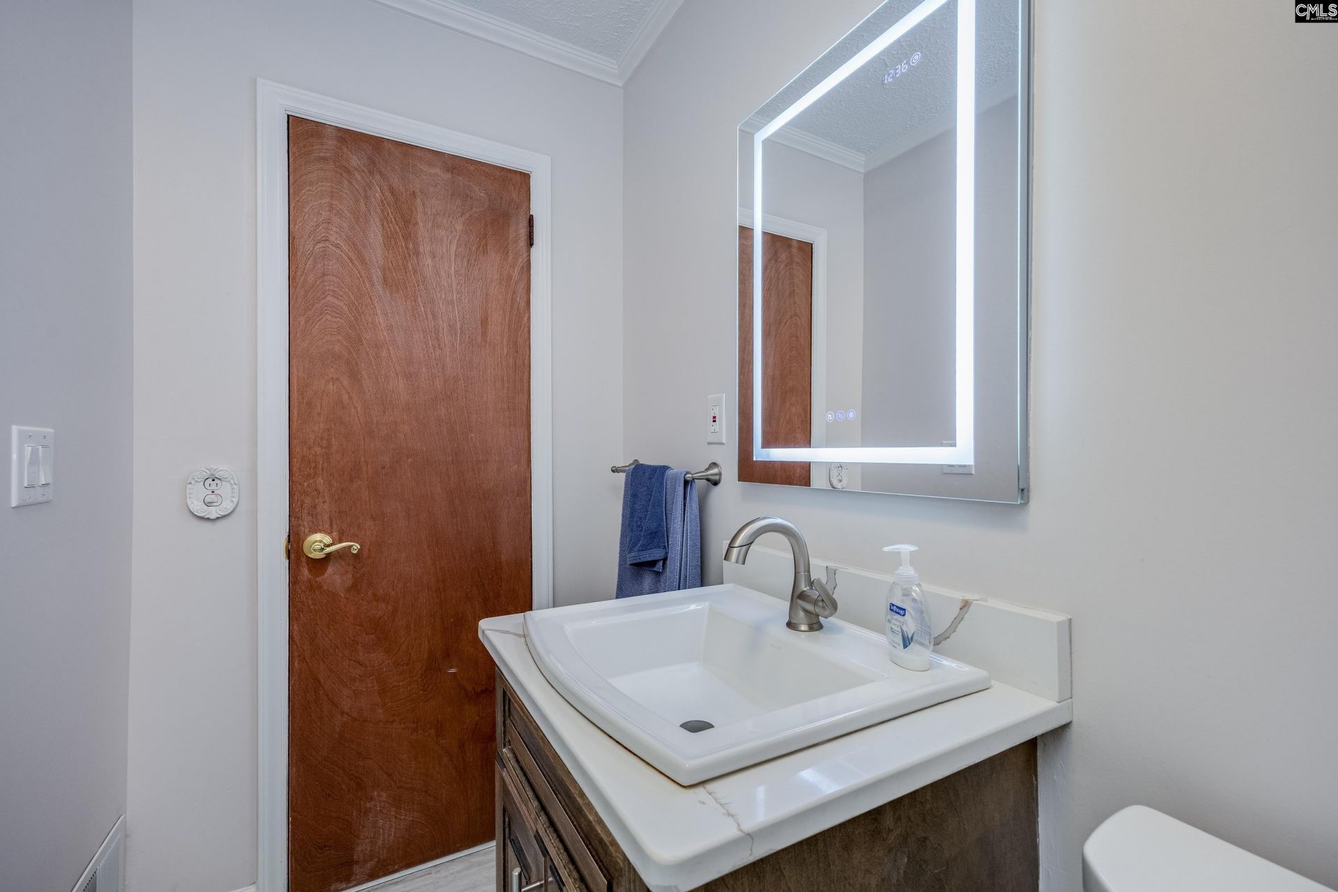7527 Claudia Drive  Photo 33