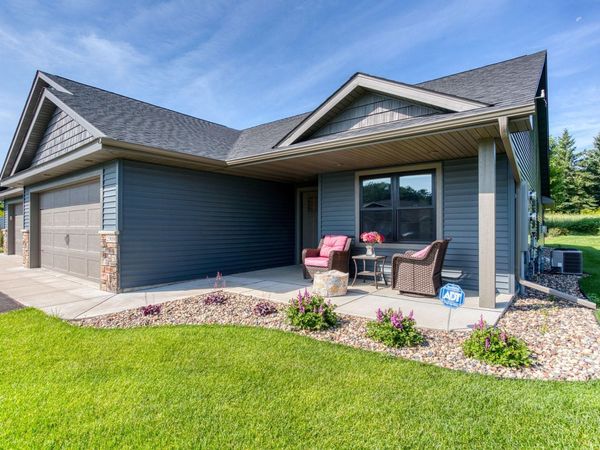 2909 Elgin Court, River Falls, WI 54022