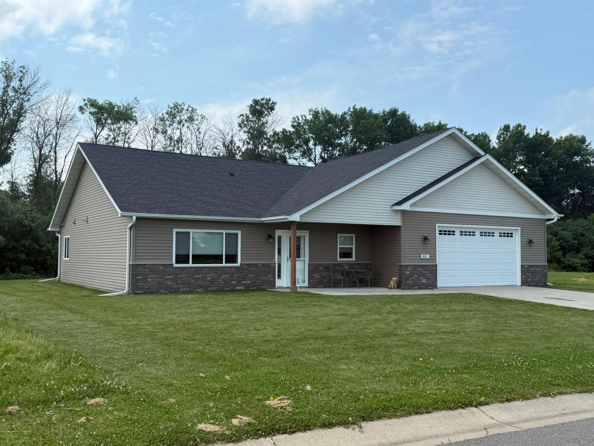 801 Congress Street W, Maple Lake, MN 55358