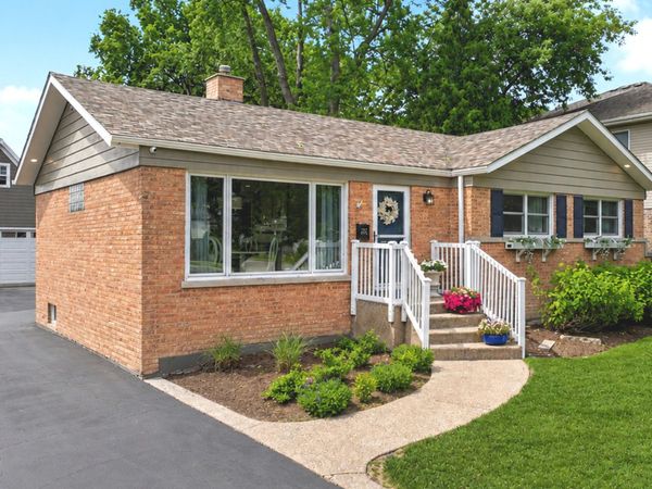 2531 Glenview Road , Glenview, IL 60025