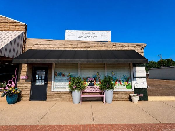 504 A S Main Street, Stuttgart, AR 72160