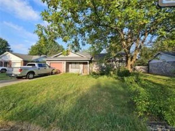 1419 N Oswego Ave , Russellville, AR 72801