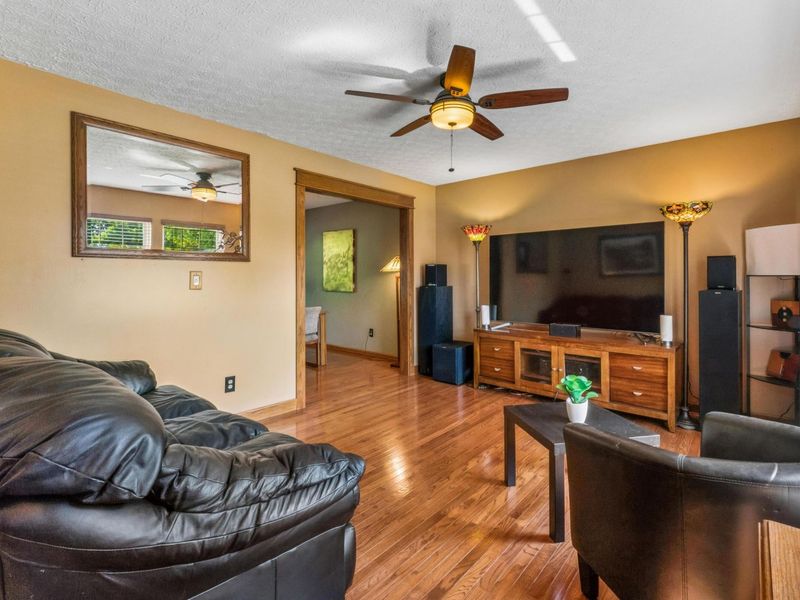 3724 Pleasantbrook Drive, Hilliard, OH 43026 Photo 13