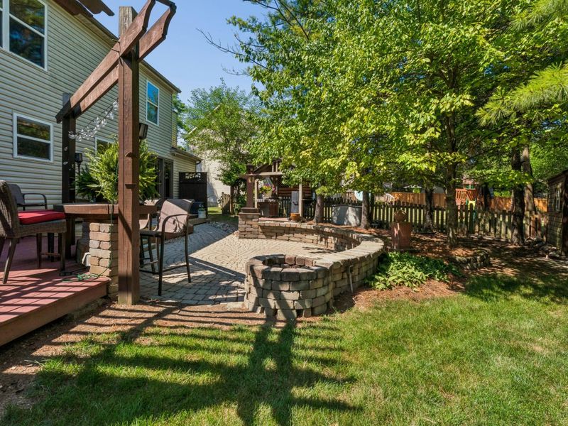 3724 Pleasantbrook Drive, Hilliard, OH 43026 Photo 8